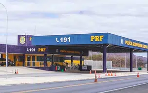 PRF PI resgata homem com transtorno bipolar que fugiu em Natal-RN, após surto