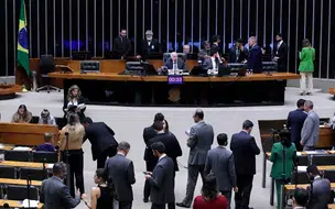 Câmara Federal aprova política nacional para prevenir e tratar endometriose