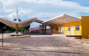 Decreto autoriza uso de terminais de integração por taxistas e motoristas de app