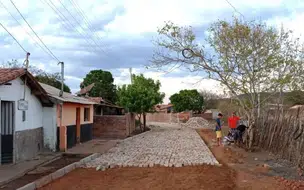 Pedro II: Pavimentação em paralelepípedo avançam na cidade