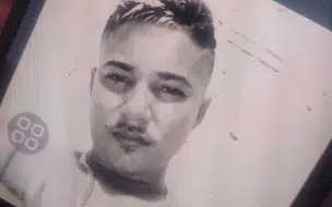 Motoqueiro é executado e jovem que passava no momento é atingido em Teresina