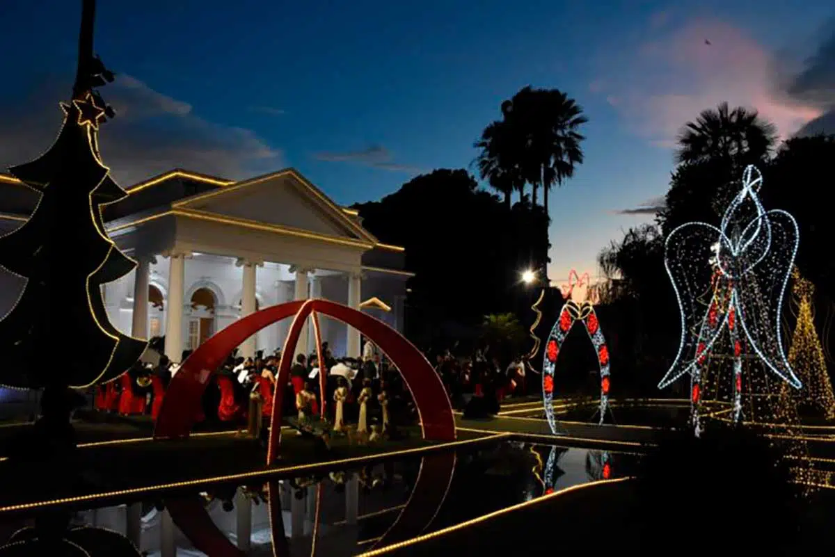 A decoração natalina do Karnak ficará aberta ao público todos os dias das 8h às 21h.