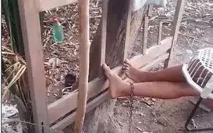 Polícia militar resgata jovem acorrentada pela mãe no Piauí