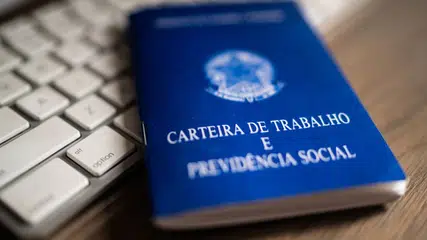 Taxa de informalidade no mercado de trabalho do Piauí fica abaixo dos 50% pela primeira vez