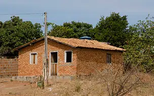 Piauí tem quase 200 mil domicílios sem revestimento nas paredes externas