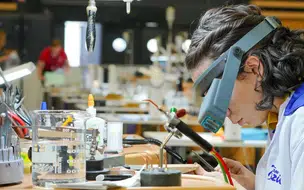 PIB avança 0,9% entre julho e setembro. Em um ano, crescimento alcança 4%