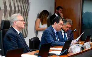 CCJ do Senado Federal recebe relatório sobre reforma tributária