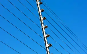 Homem de 26 anos morre eletrocutado ao tocar em cerca de arame energizada