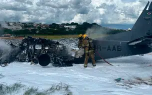 Dois policiais morrem após queda de avião da PF em Belo Horizonte