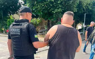 Polícia prende traficante e faz apreensão de grande quantidade de drogas em THE