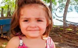 Menina de 1 ano e 7 meses morre ao cair em barreiro na cidade de Simões