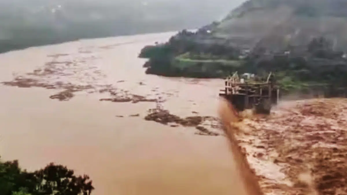 Barragem da Usina Hidrelétrica 14 de julho, localizada entre os municípios de Cotiporã e Bento Gonçalves, no Rio Grande do Sul