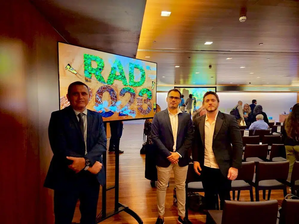 Estiveram presentes, representando a Semarh na divulgação do relatório em Brasília, o diretor Felipe Gomes, o diretor de Fiscalização, Major Denio Marinho, e o diretor de Sistemas e Tecnologia da Informação, André Nogueira.