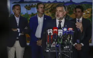 Auxílio Reconstrução: governo lança site para cadastro das famílias