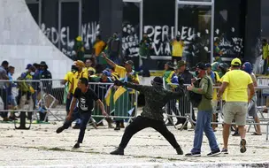 PF prende quase 50 foragidos do "8 de janeiro" durante Megaoperação