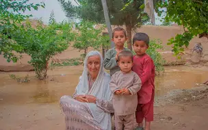 Inundações no Afeganistão afeta milhares de crianças no Afeganistão diz UNICEF