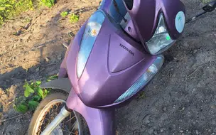 Moto roubada é encontrada abandonada na zona leste de Teresina