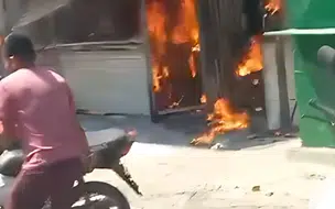 Incêndio em barracas na zona sudeste de Teresina é controlado