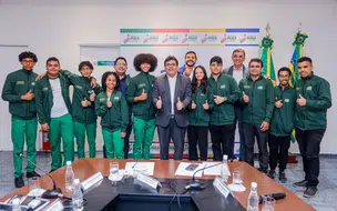 Estudantes da rede estadual de ensino embarcam para intercâmbio nos EUA