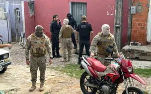 DENARC cumpre 10 mandados durante operação de combate ao tráfico em Teresina