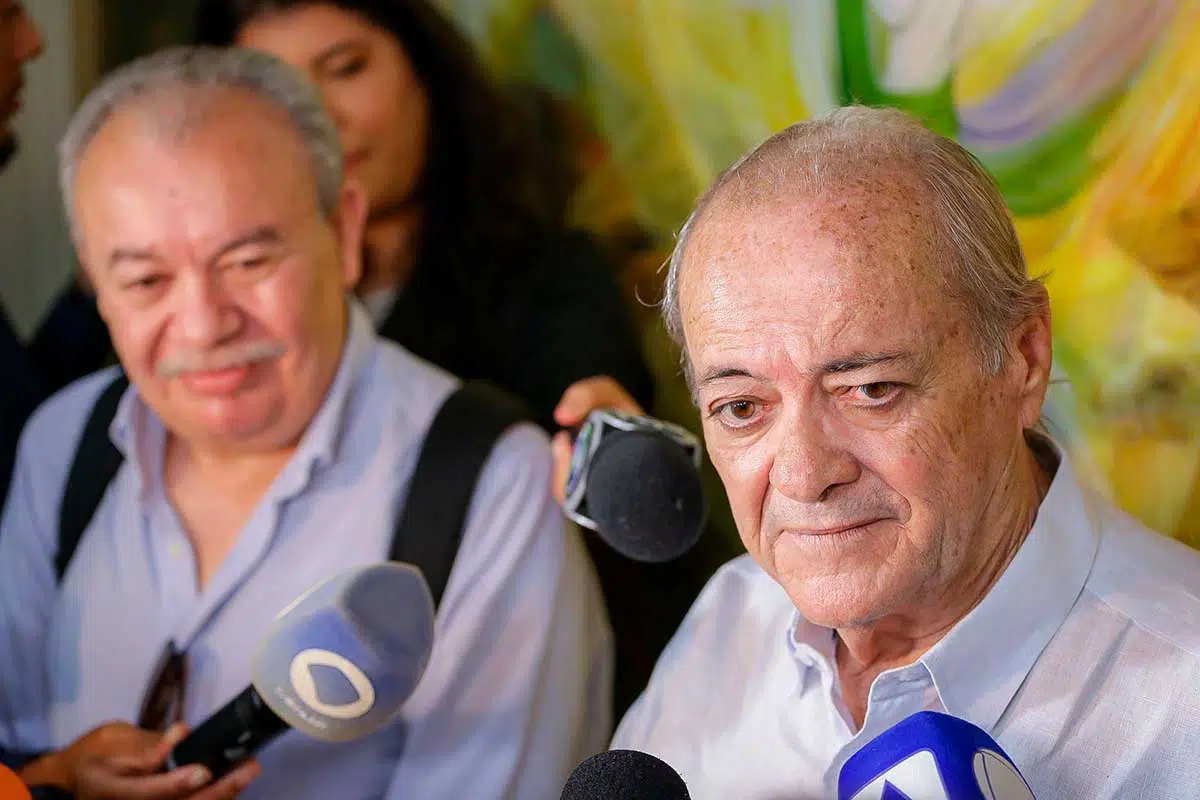 Prefeito Silvio Mendes e Strans se reúnem em busca de soluções para o transporte coletivo de Teresina