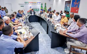 Governo do Piauí anuncia investimentos de R$ 6,8 milhões no futebol piauiense