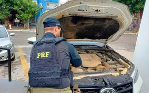 Veículo roubado em Minas Gerais é recuperado pela PRF em Floriano