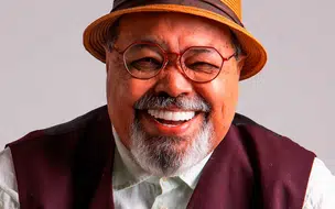 Sesc Cajuína terá show gratuito com cantor Jorge Aragão em Teresina