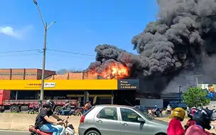Homem é preso suspeito de incendiar loja de pneus após ser demitido em Teresina