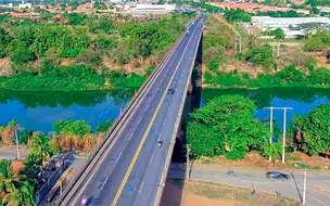 Ciclista morre ao cair de ponte depois de ser atropelado na zona sudeste de Teresina