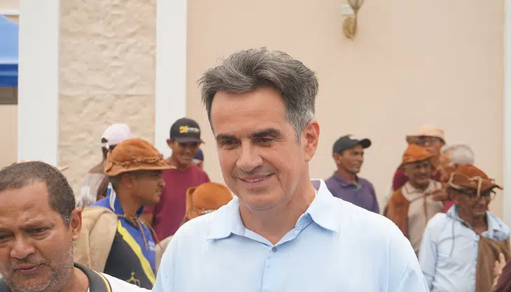 Ciro Nogueira em Coivaras Prestigiando a Festa do Vaqueiro