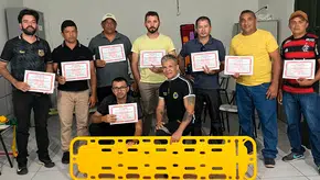 Coivaras - Recebimento do diploma do Treinamento treinamento de Suporte Básico de Vida (SBV)