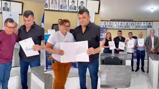Prefeitura de Coivaras entrega títulos e garante direito à moradia