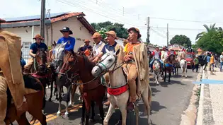 Dia do Vaqueiro em Coivaras tem cavalgada pela cidade e shows musicais