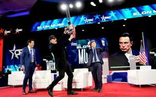 Elon Musk recebeu uma motosserra de presente do presidente da Argentina