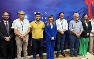 Prefeita de Esperantina busca investimentos para melhorar energia no município