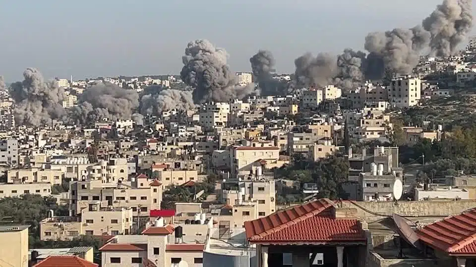 Explosões abalam Jenin enquanto Israel continua operação militar na Cisjordânia• Reuters