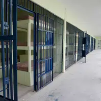 Estado cria reserva de vagas para egressos do sistema prisional em contratos públicos no Piauí