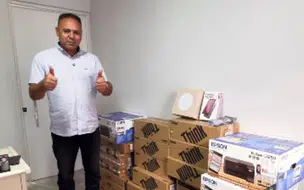 Paes Landim novos computadores para melhor atender a população