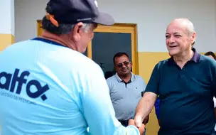 Prefeitura anuncia depósito para garantir pagamento de garis em Teresina