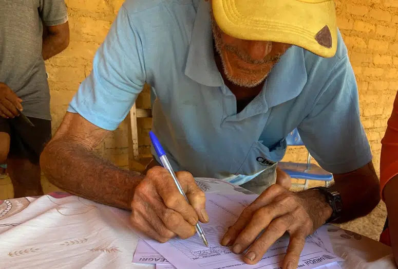 Secretaria de Agricultura cadastra mais de 30 famílias no programa “Hora de Plantar” em Barra do Corrente