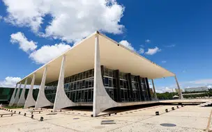 STF começa a analisar denúncia contra primeiro grupo de acusados de tentativa de golpe