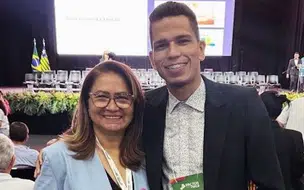 Prefeita de Pimenteiras participa da segunda fase do Pactos pelo Piauí