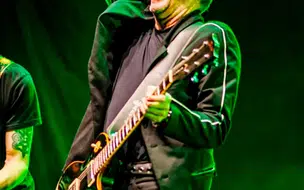 Tony Belloto, guitarrista dos Titãs, anuncia que está com câncer no Pâncreas