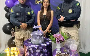 Jovem tem festa de aniversário surpresa com presença da PRF no Piauí