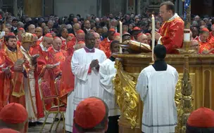 Conclave no Vaticano: Eleição do Novo Papa e Ritual Tradicional
