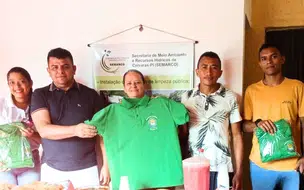 Coivaras: Prefeitura e Secretaria de Meio Ambiente homenageiam garis com café da manhã