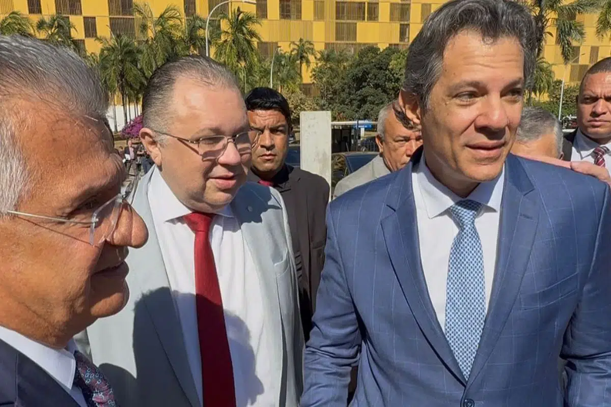 Deputado Florentino cobra diálogo sobre economia justa em encontro com o ministro Haddad