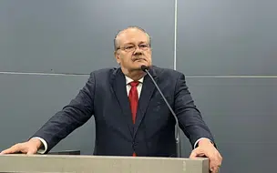 Inácio Carvalho defende visibilidade do nome Petrônio Portella no aeroporto de Teresina