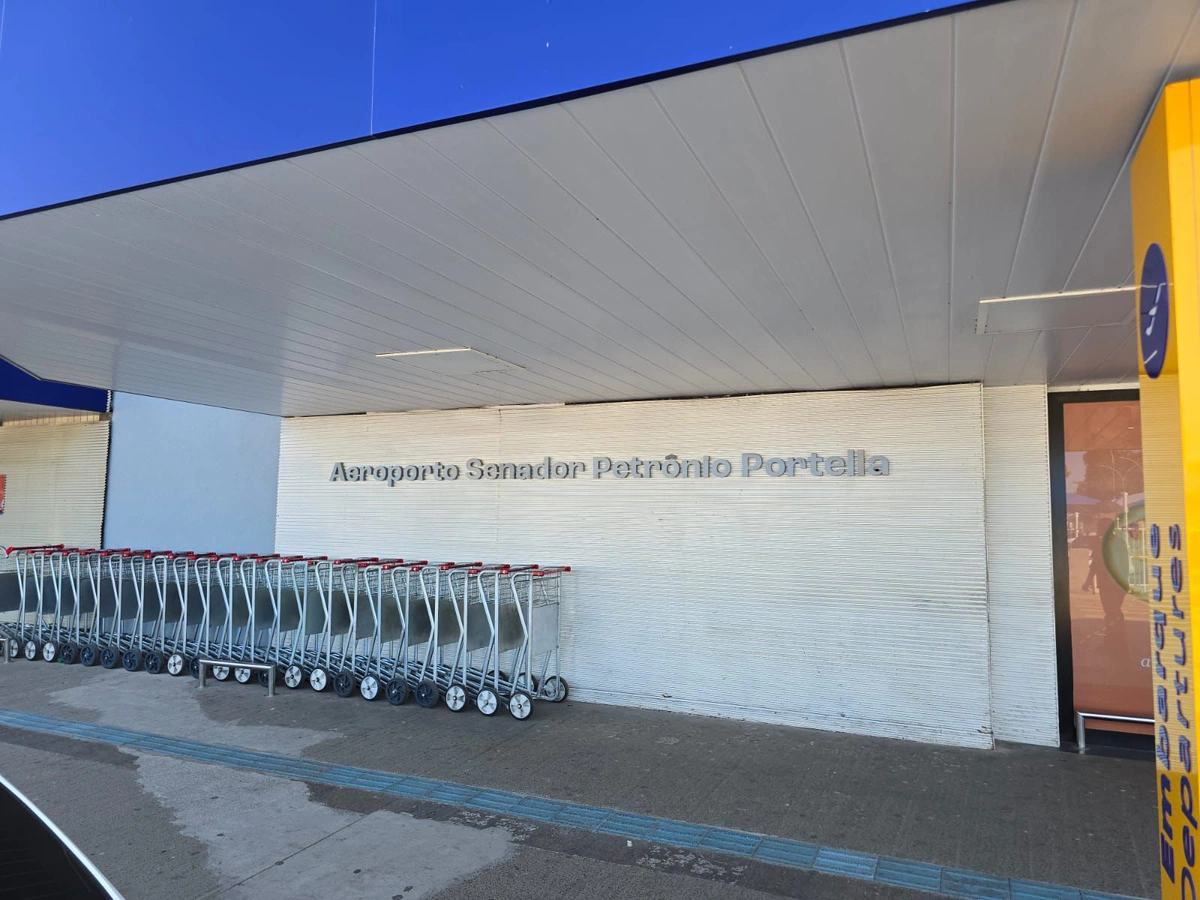 Inácio Carvalho defende visibilidade do nome Petrônio Portella no aeroporto de Teresina